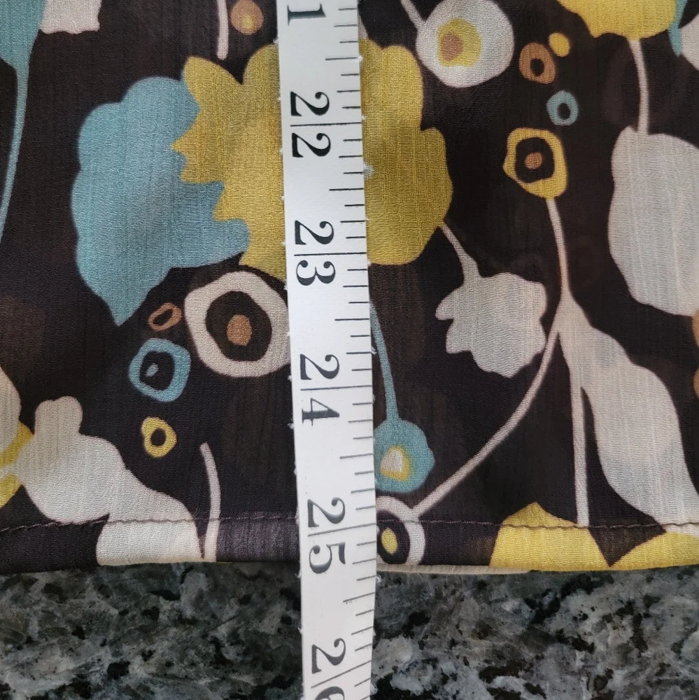 RW&CO. Black Floral Chiffon Cap-Sleeve Blouse - Picture 8 of 8